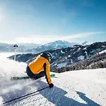 Tevini Boutique By We Rent Zell am See