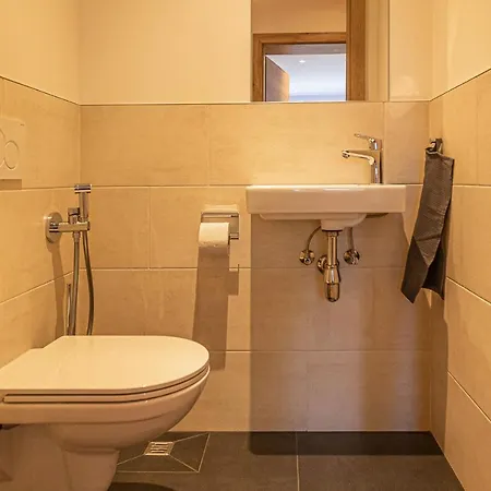 Tevini Boutique By We Rent Zell am See