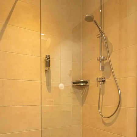 Tevini Boutique By We Rent Apartman *
