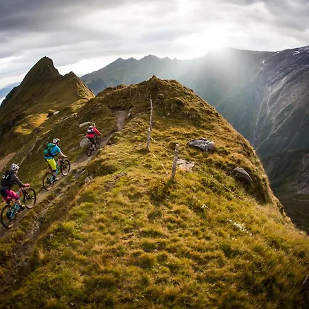 Tevini Boutique By We Rent Zell am See