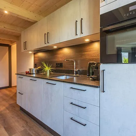 Tevini Boutique By We Rent Apartman *