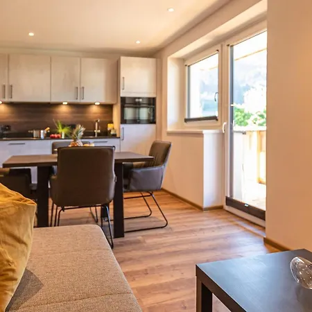 Tevini Boutique By We Rent Apartman